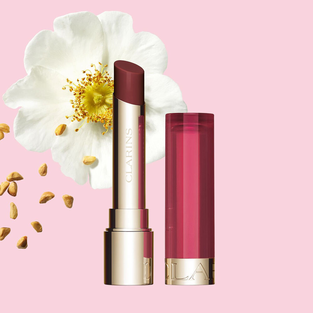 Clarins Nourishing Lip Oil Balm ให้สีแดงอมม่วงอ่อนๆ