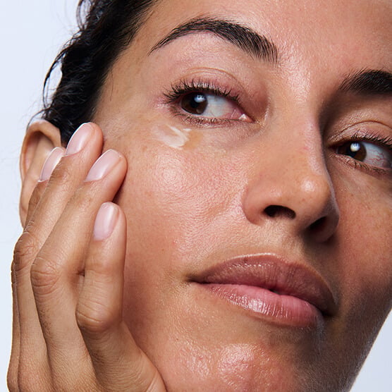 Model wearing Double Serum Eye