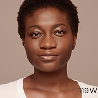 Visuels d'hommes et de femmes de couleurs de peau différentes