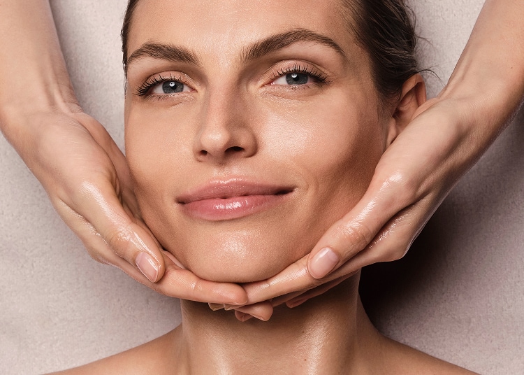 ULTRA RELAXING AROMA FACIAL