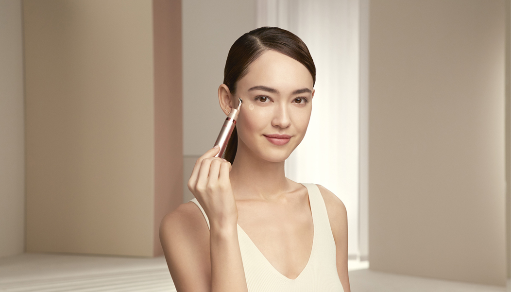 Apply the Clarins way